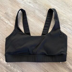 Vuori Stride Sports Bra